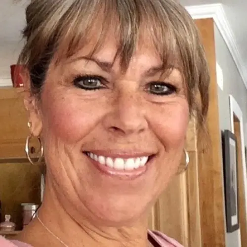 carolinegoldig image 0